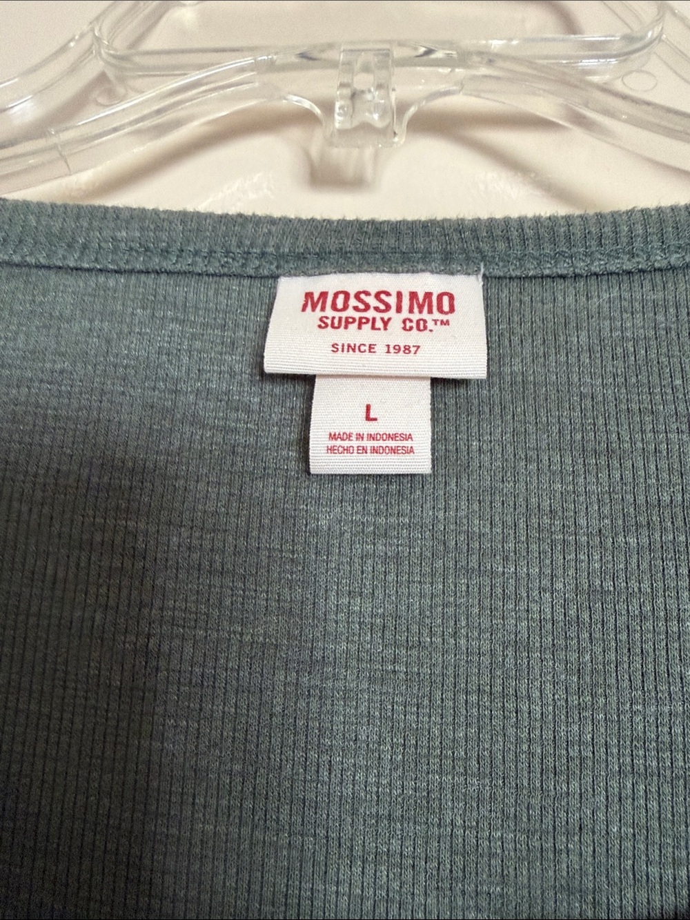 Mossimo Supply Co. Women’s Long Sleeve Henley Top - Olive Green. Lg - Picture 2 of 2